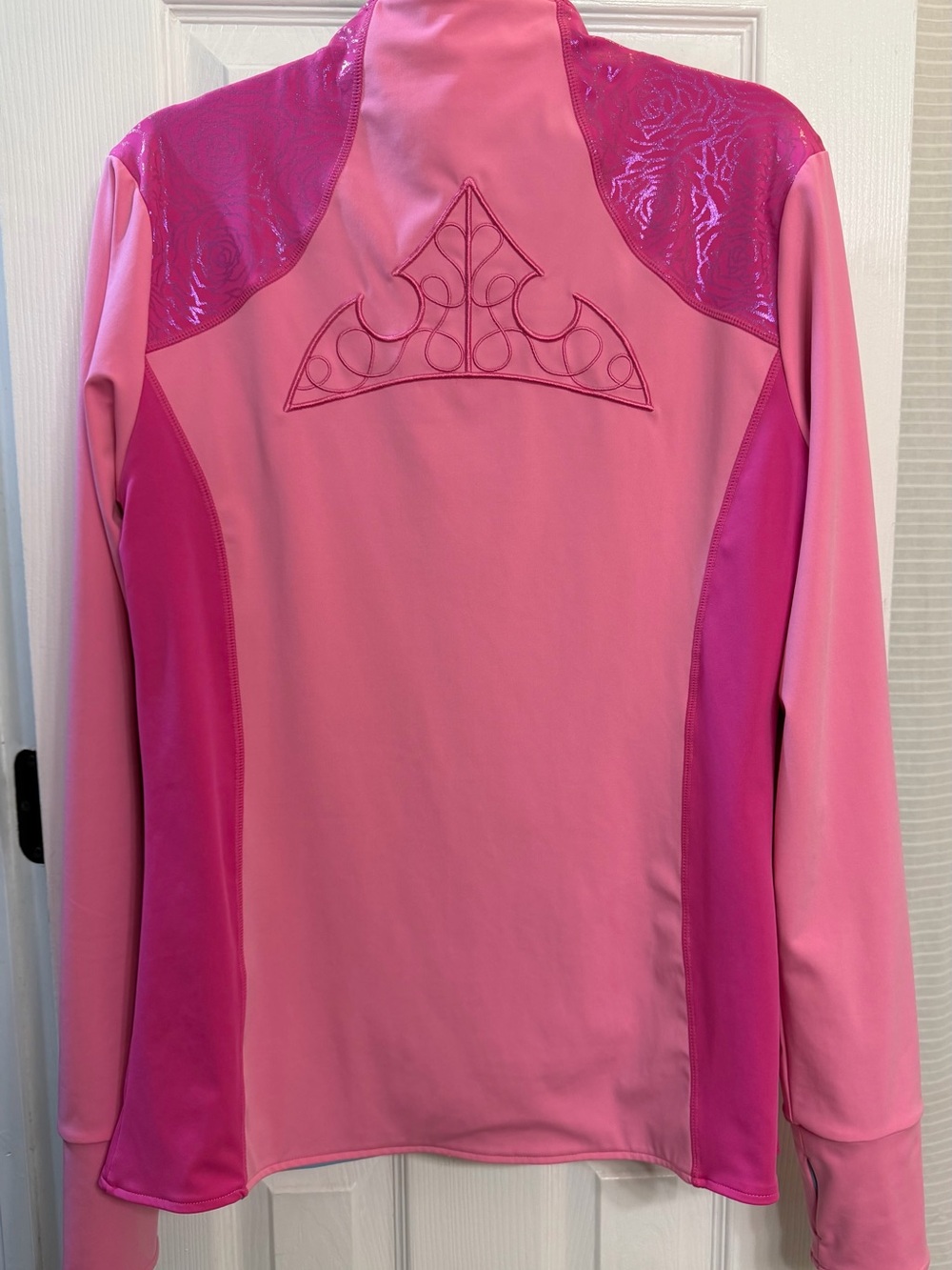 Crowned Athletics Beauty Sleep Reversible Jacket Large